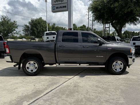 Used 2019 RAM 2500 Tradesman AWD/4WD image 3