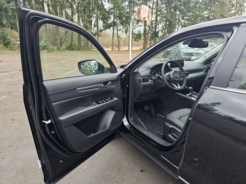 New 2025 MAZDA CX-5 AWD 2.5 S w/ Preferred Package image 21