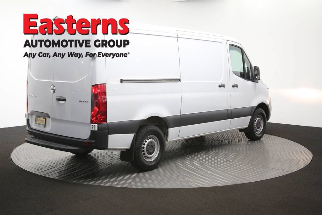 Used 2019 Freightliner Sprinter 2500 RWD image 36