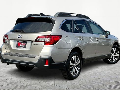 Used 2019 Subaru Outback 2.5i Limited image 7