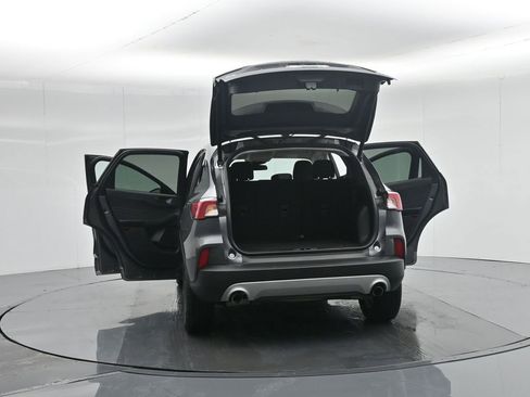 Certified 2022 Ford Escape SE w/ Convenience Package image 38