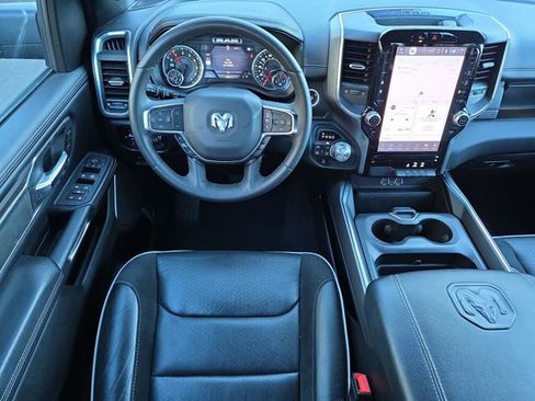 Used 2025 RAM 1500 Laramie image 12