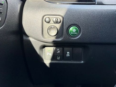 Used 2019 Honda Pilot Elite image 18