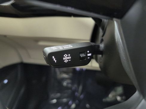 Certified 2021 Audi e-tron Premium Plus w/ Premium Plus Package image 15