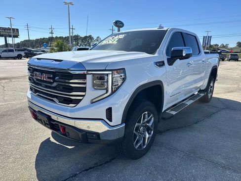 Used 2022 GMC Sierra 1500 SLT image 3
