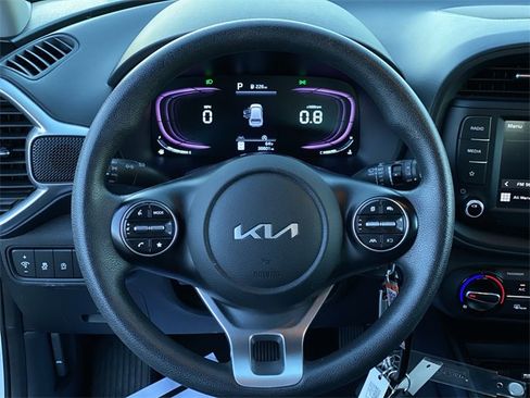 Used 2024 Kia Soul LX w/ Option Group 015 image 11