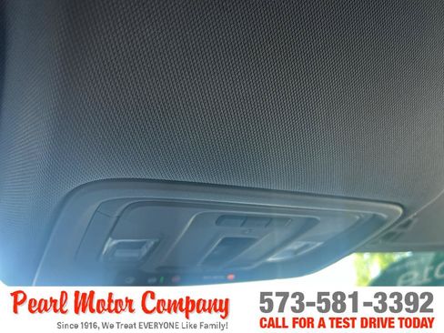 Certified 2019 GMC Sierra 1500 SLT w/ SLT Premium Package AWD/4WD image 16