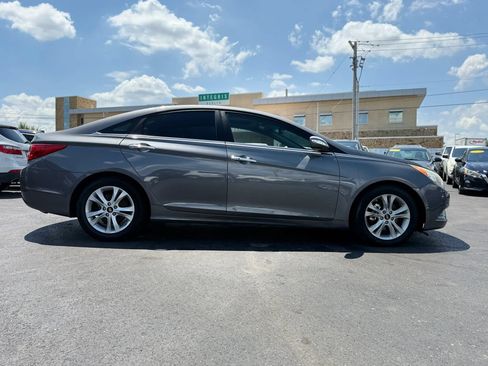 Used 2013 Hyundai Sonata Limited FWD image 2