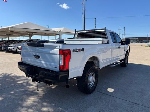 Used 2017 Ford F250 XL w/ Power Equipment Group AWD/4WD image 7