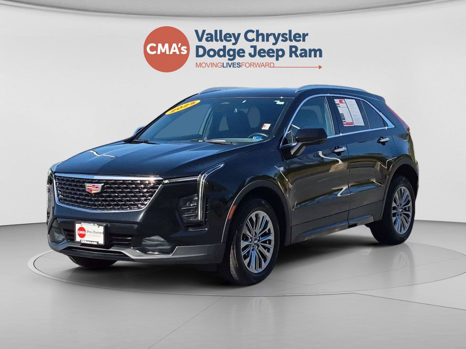 Used 2025 Cadillac XT4 Premium Luxury AWD/4WD image 1