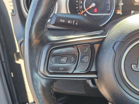 Used 2021 Jeep Wrangler Sport AWD/4WD image 21