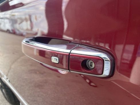 Used 2017 GMC Yukon XL Denali w/ Open Road Package image 15