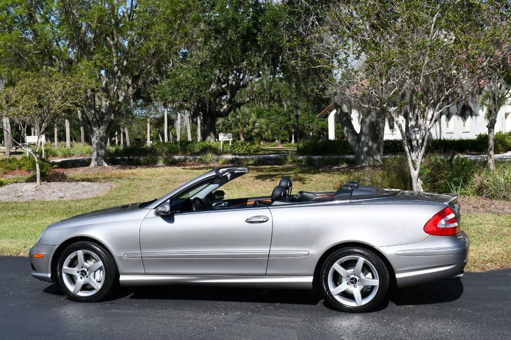 Used 2005 Mercedes-Benz CLK 500 Cabriolet image 30