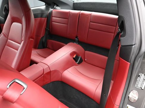 Used 2024 Porsche 911 Carrera S RWD image 18