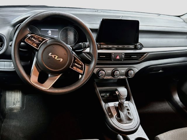 Certified 2023 Kia Forte LXS FWD image 19