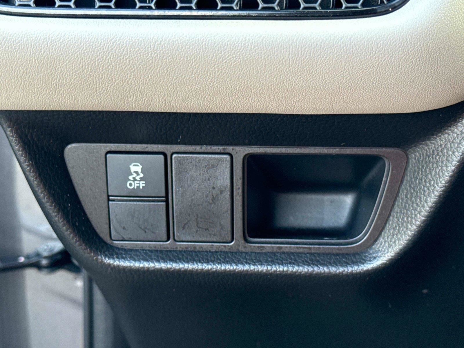 Certified 2024 Honda HR-V LX image 29
