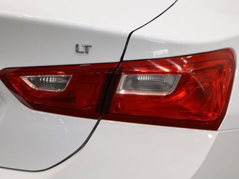 Used 2023 Chevrolet Malibu LT image 44