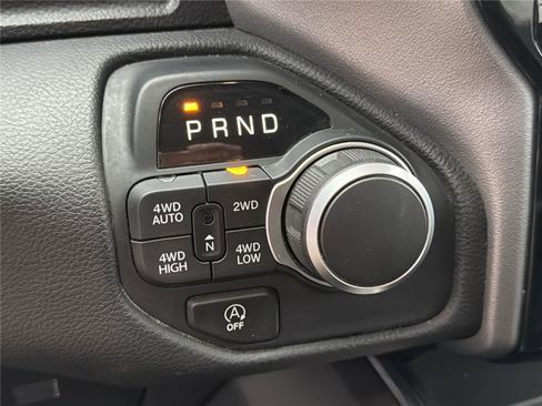 Used 2025 RAM 1500 Big Horn image 33