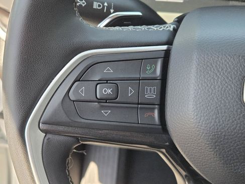 Certified 2023 Jeep Grand Cherokee L Laredo w/ Luxury Tech Group I RWD image 16