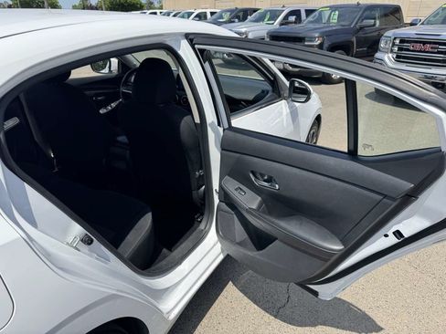 Used 2023 Nissan Sentra SV w/ All-Weather Package FWD image 16