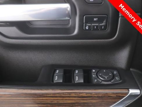 Used 2022 Chevrolet Silverado 2500 High Country w/ Z71 Off-Road Package AWD/4WD image 20