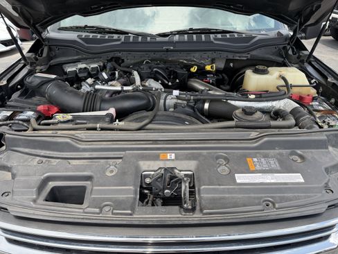 Used 2017 Ford F350 Lariat w/ Lariat Ultimate Package AWD/4WD image 34
