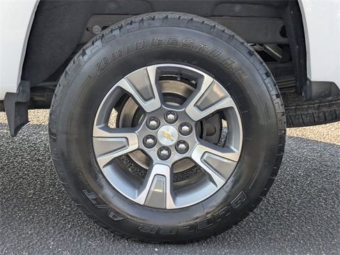 Used 2016 Chevrolet Colorado Z71 image 16