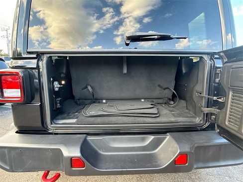 Used 2021 Jeep Wrangler Rubicon image 27