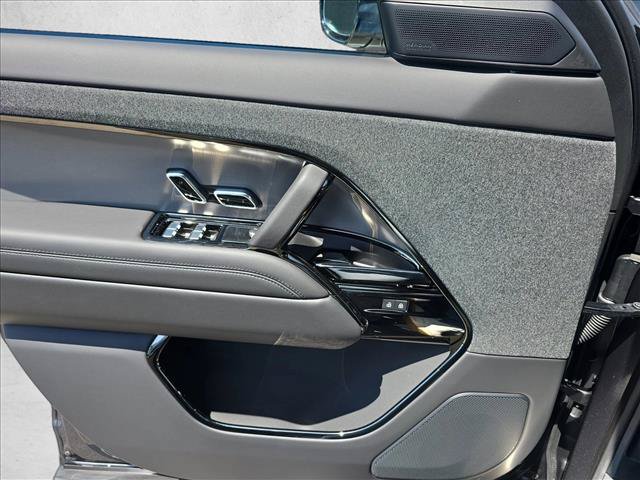 New 2026 Land Rover Range Rover Sport SE AWD/4WD image 27