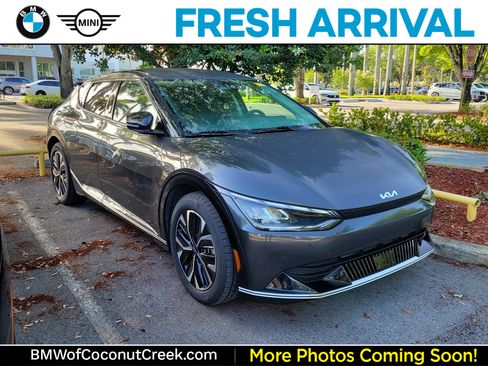 Used 2023 Kia EV6 Wind RWD image 1