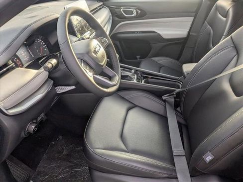 New 2026 Jeep Compass Limited image 4