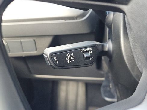 Used 2023 Audi Q4 e-tron Premium Plus image 14