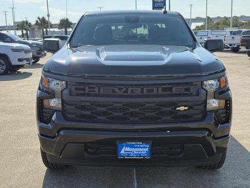 New 2026 Chevrolet Silverado 1500 Custom image 4