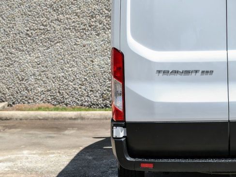 Used 2023 Ford Transit 250 148 High Roof RWD image 32