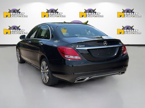 Used 2018 Mercedes-Benz C 300 4MATIC Sedan image 7