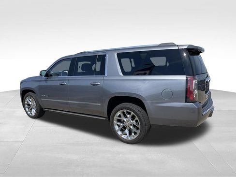 Used 2020 GMC Yukon XL Denali w/ Open Road Package AWD/4WD image 6