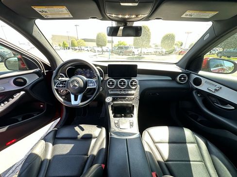Used 2020 Mercedes-Benz GLC 300 image 17