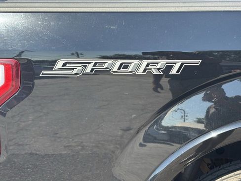 Used 2018 Ford F150 XLT w/ Equipment Group 302A Luxury image 11