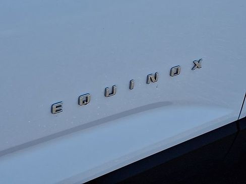 Used 2026 Chevrolet Equinox LT FWD image 27