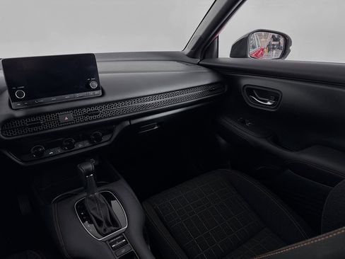 Certified 2023 Honda HR-V Sport image 22