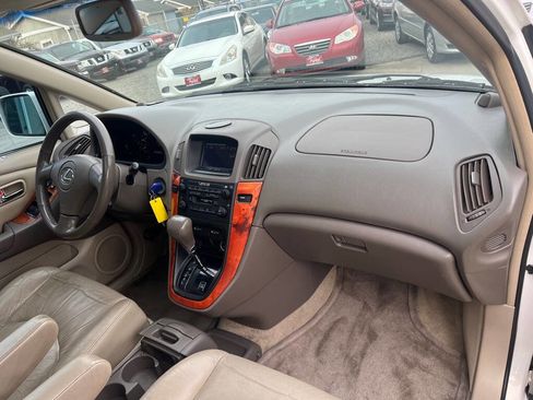 Used 2001 Lexus RX 300 4WD image 17