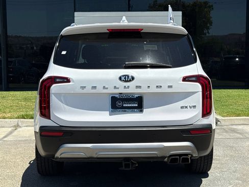 Used 2021 Kia Telluride EX w/ EX Premium Package FWD image 13