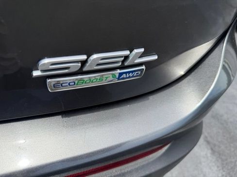 Used 2016 Ford Edge SEL w/ Equipment Group 201A AWD/4WD image 9