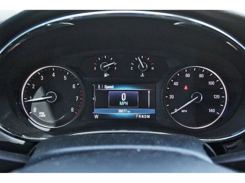 Used 2022 Buick Encore Preferred image 8