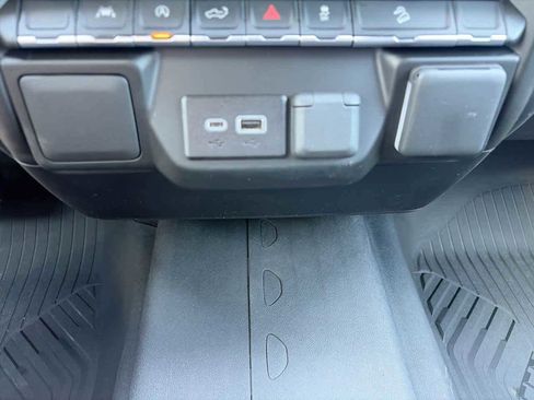 New 2026 Chevrolet Silverado 1500 Custom Trail Boss AWD/4WD image 20