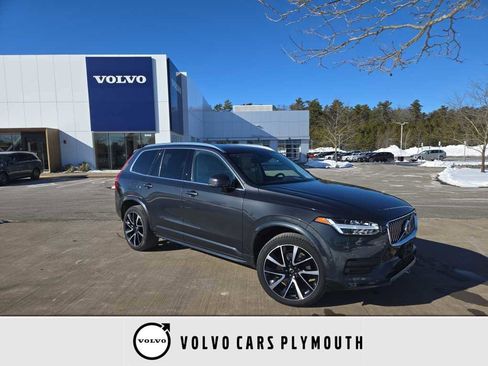 Used 2021 Volvo XC90 T6 Momentum w/ Advanced Package image 1