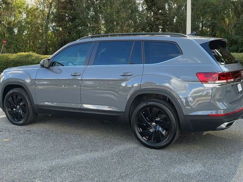 New 2026 Volkswagen Atlas SE image 6