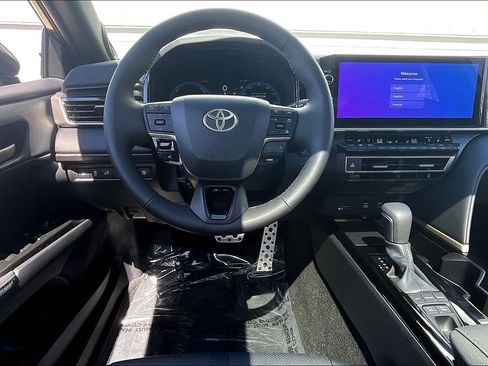 Used 2026 Toyota Camry XSE w/ Premium Plus Package image 6
