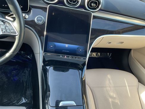 Used 2023 Mercedes-Benz C 300 4MATIC Sedan image 23