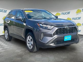 Used 2024 Toyota RAV4 LE AWD/4WD video 1